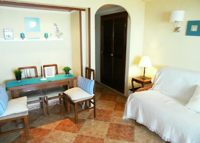 Costa * 贝纳尔马德纳